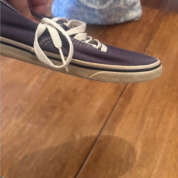 Shoes - Picture 3 of 5